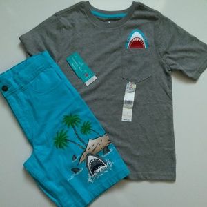 NWT 365 Kids by Garanimals Boys Short Sleeve Shark Graphic Pocket Tee & Shorts